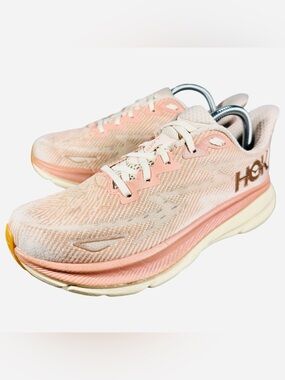 Hoka One One Clifton 9 Women’s Size 9 B Pink Athletic Running Shoes Sneakers